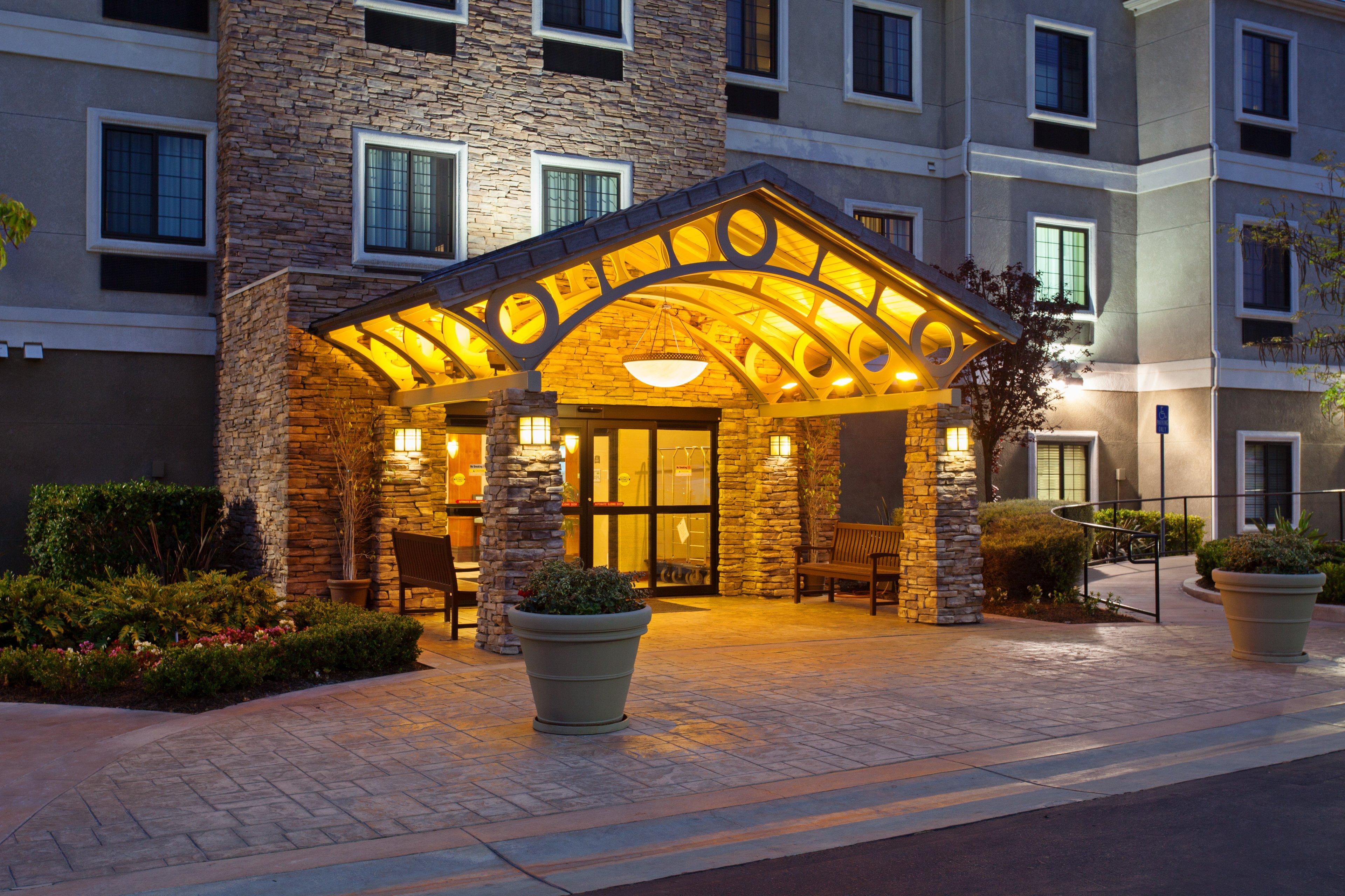 Staybridge Suites Irvine East/Lake Forest By Ihg Bagian luar foto